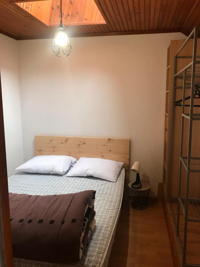 Chez Sarre Apartment Bareilles Bagian luar foto